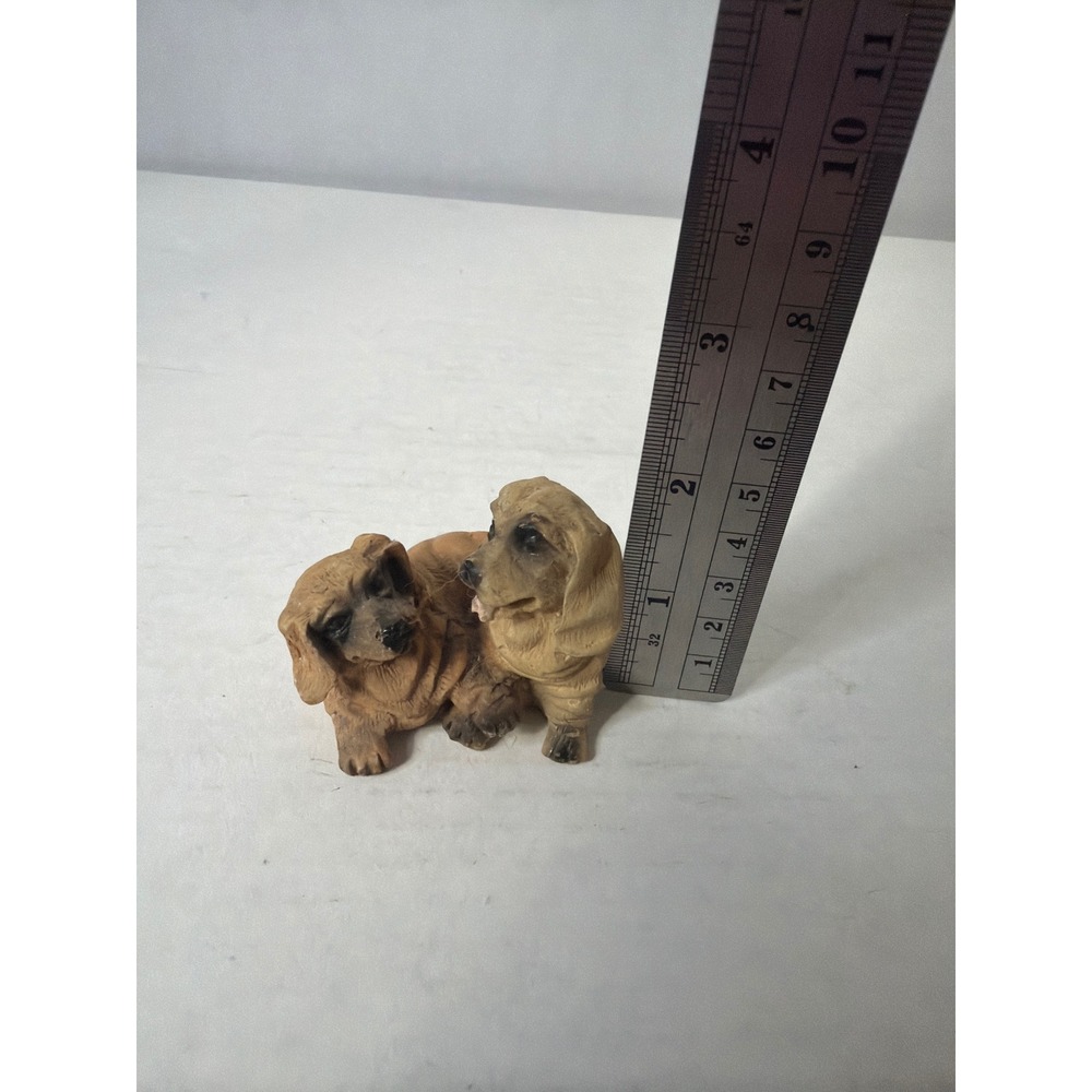 Miniature Resin Dachshund Dog Figurine Two Puppies Long Haired Doxie Collectible - Picture 8 of 9